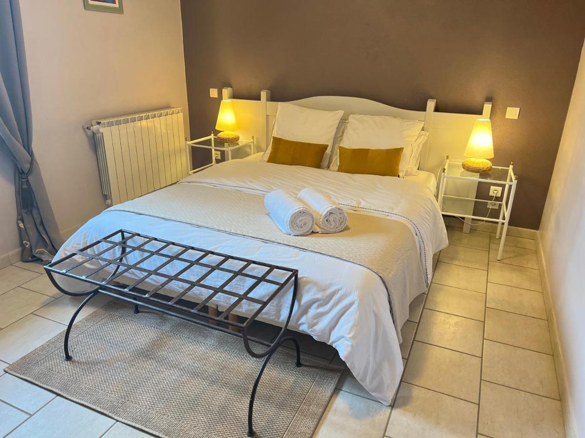 Mas De L'Estiou Apartment มงโตซ์ ภายนอก รูปภาพ