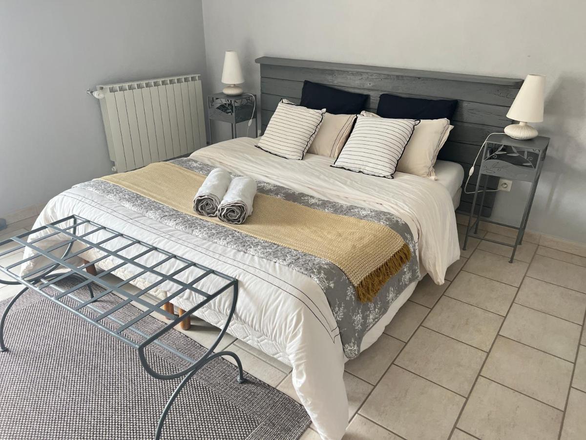 Mas De L'Estiou Apartment มงโตซ์ ภายนอก รูปภาพ