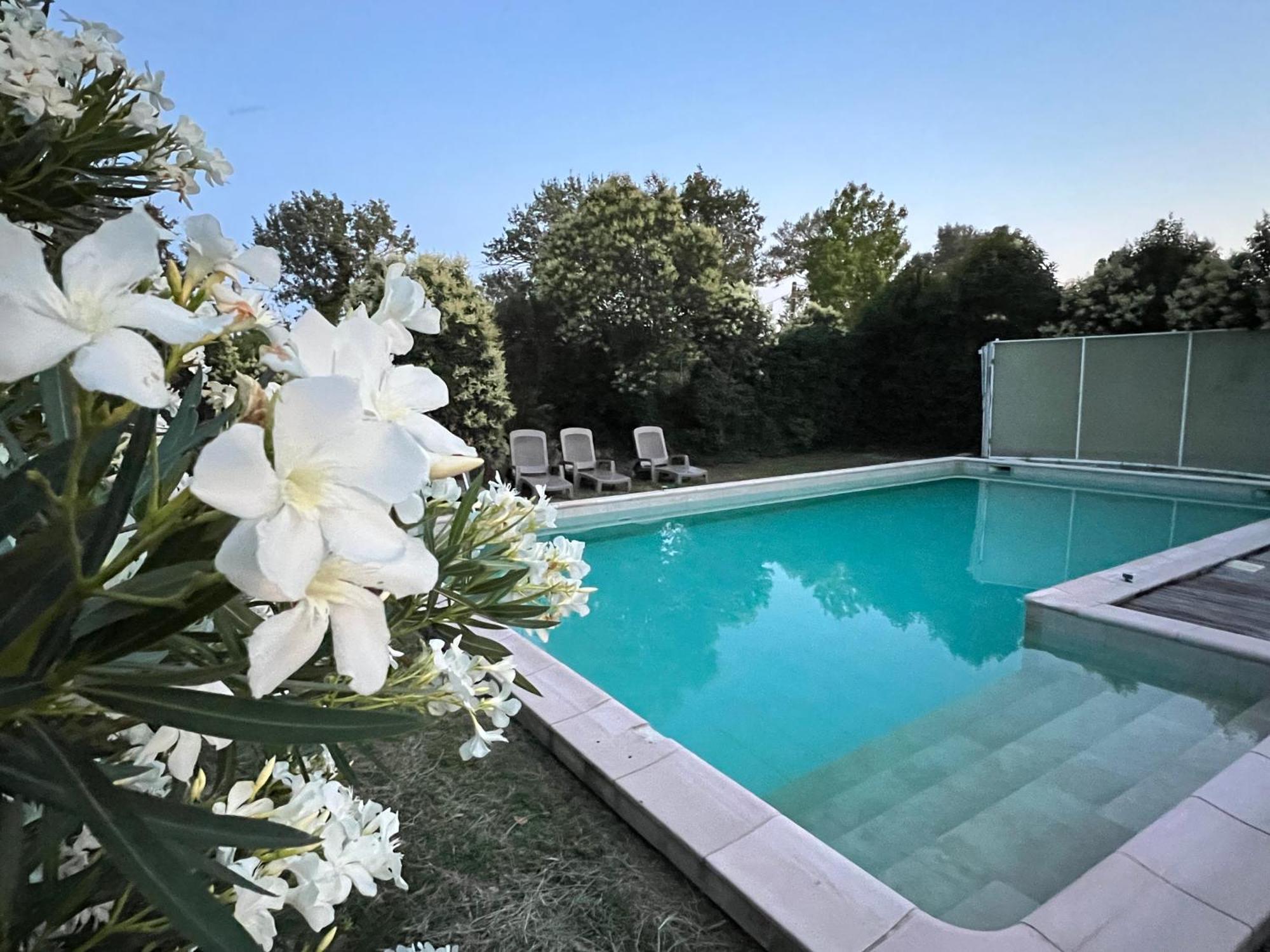 Mas De L'Estiou Apartment มงโตซ์ ภายนอก รูปภาพ